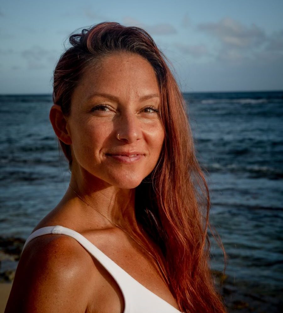 Tara Lavery headshot