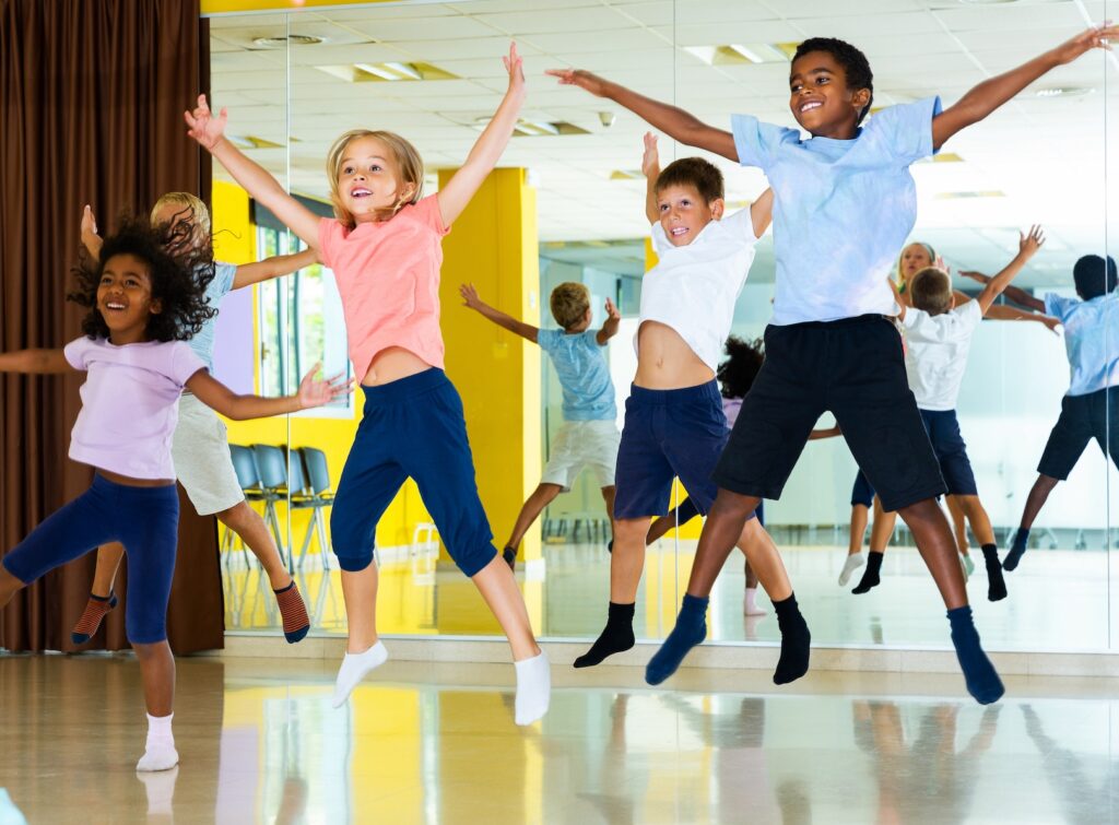 Keiki Merry & Bright Dance Performance 10 week series with Jessica Eirado Enes